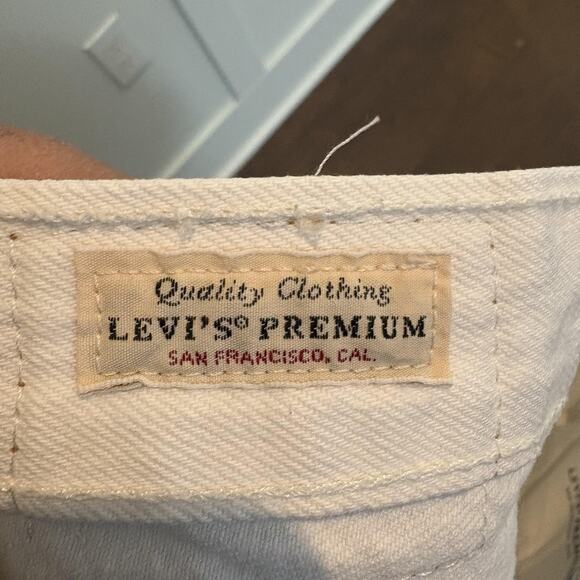 Levis 501 Original Shorts 32 White Denim‎ Distressed Button Fly Frayed Hem Big E - Picture 15 of 16